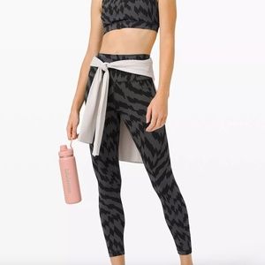 Lululemon Wunder Under Train 25"